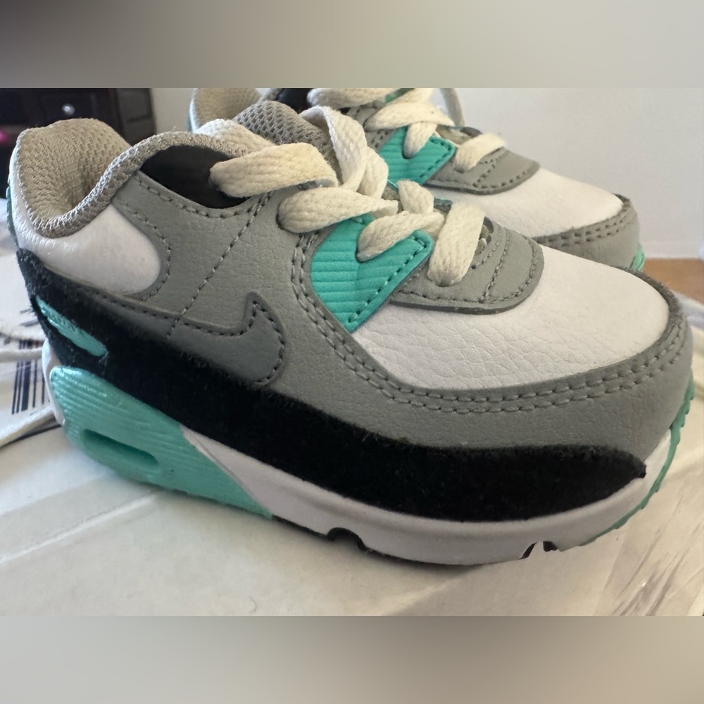 Kids' Nike Air Max Sneakers - Gray, White, and Teal